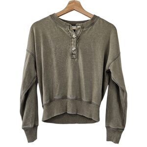 American Eagle Olive Washed Green Long Sleeve Sweater